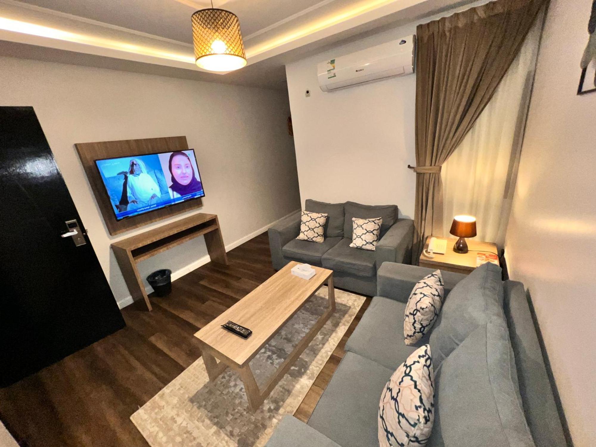 Amwaj Alshatie Furnished Units