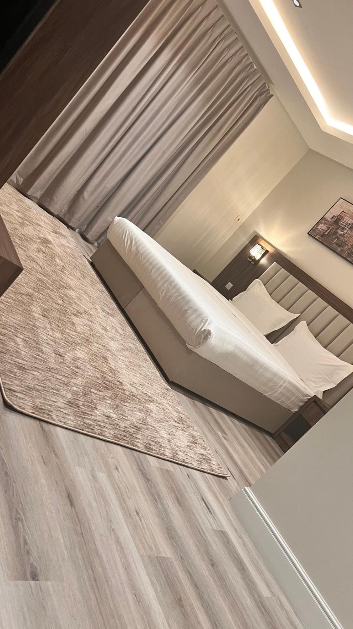 Amwaj Alshatie Furnished Units Hotel Dammam
